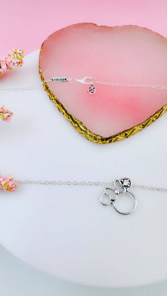 Collar Silueta de Minnie Mouse de Disney