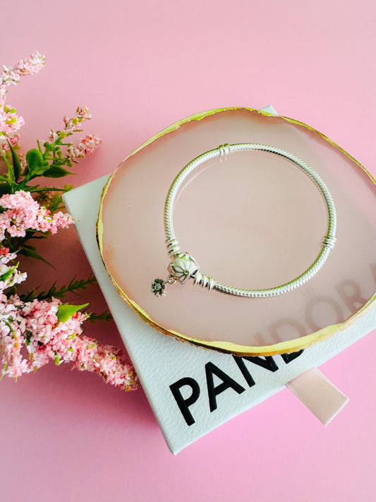 Pulsera Pandora Moments con Cierre de Margaritas